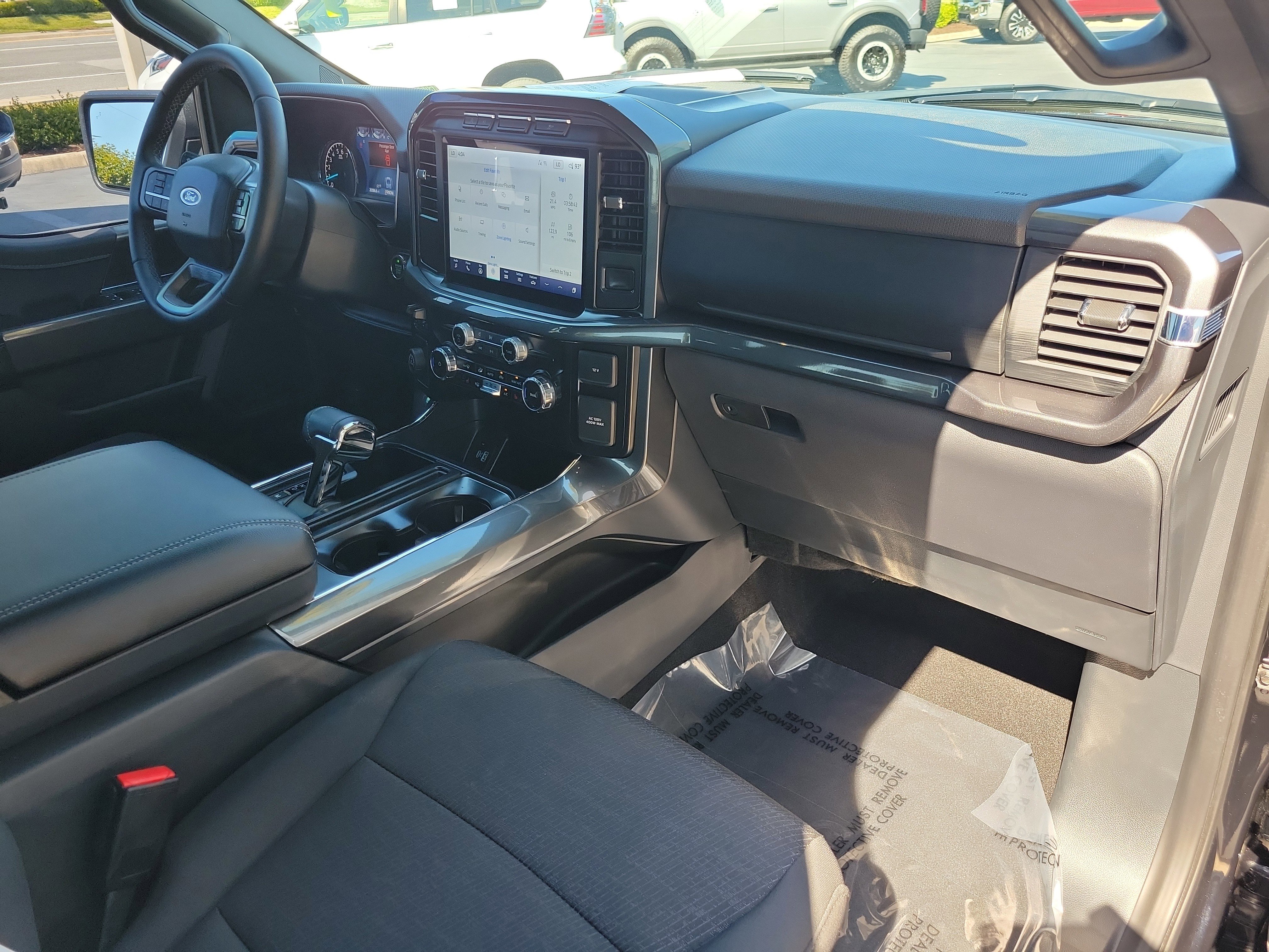 Used 2023 Ford F150 XLT w/ Equipment Group 302A High RWD image 11