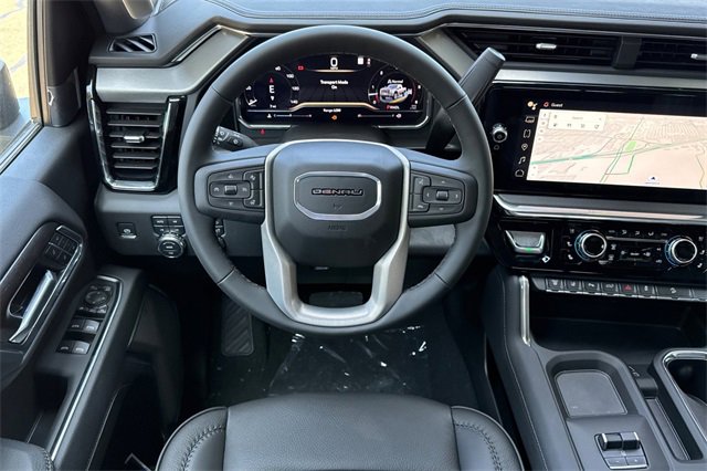 New 2025 GMC Sierra 3500 Denali w/ Denali Reserve Package image 16