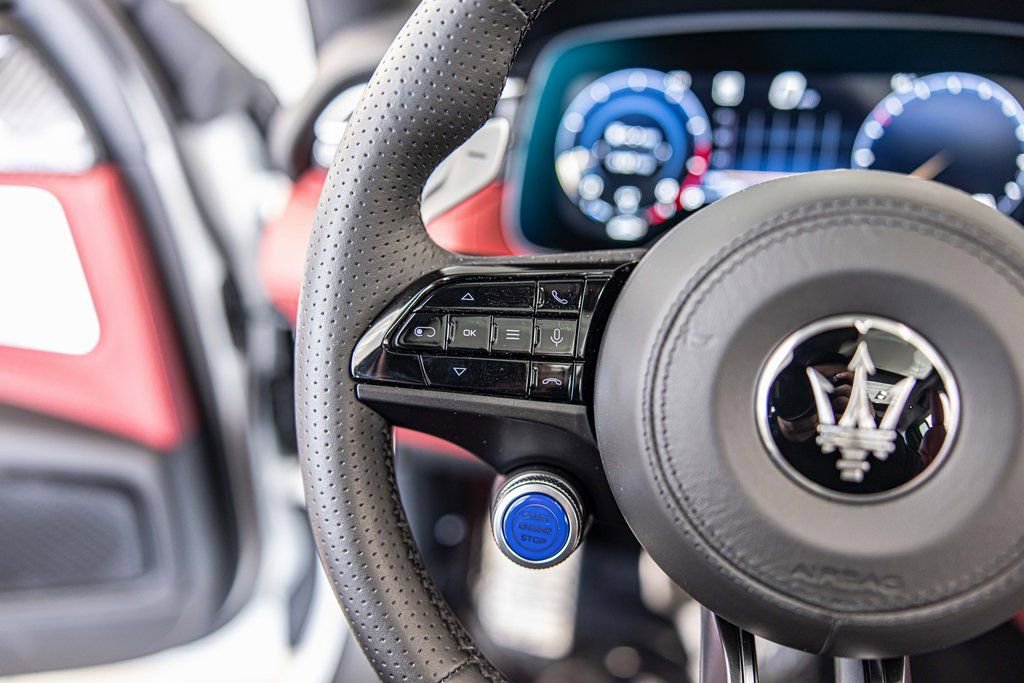 New 2026 Maserati Grecale Modena image 25