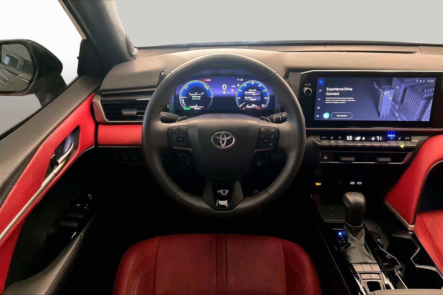 Used 2025 Toyota Camry XSE w/ Premium Package FWD image 17