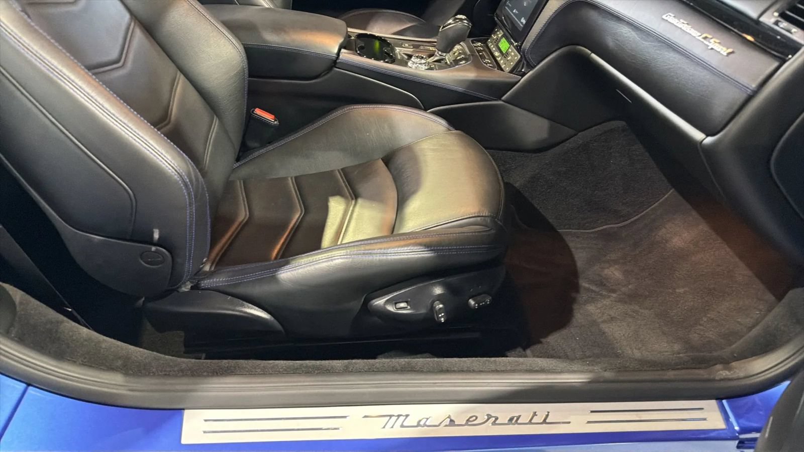 Used 2018 Maserati GranTurismo Sport RWD image 57