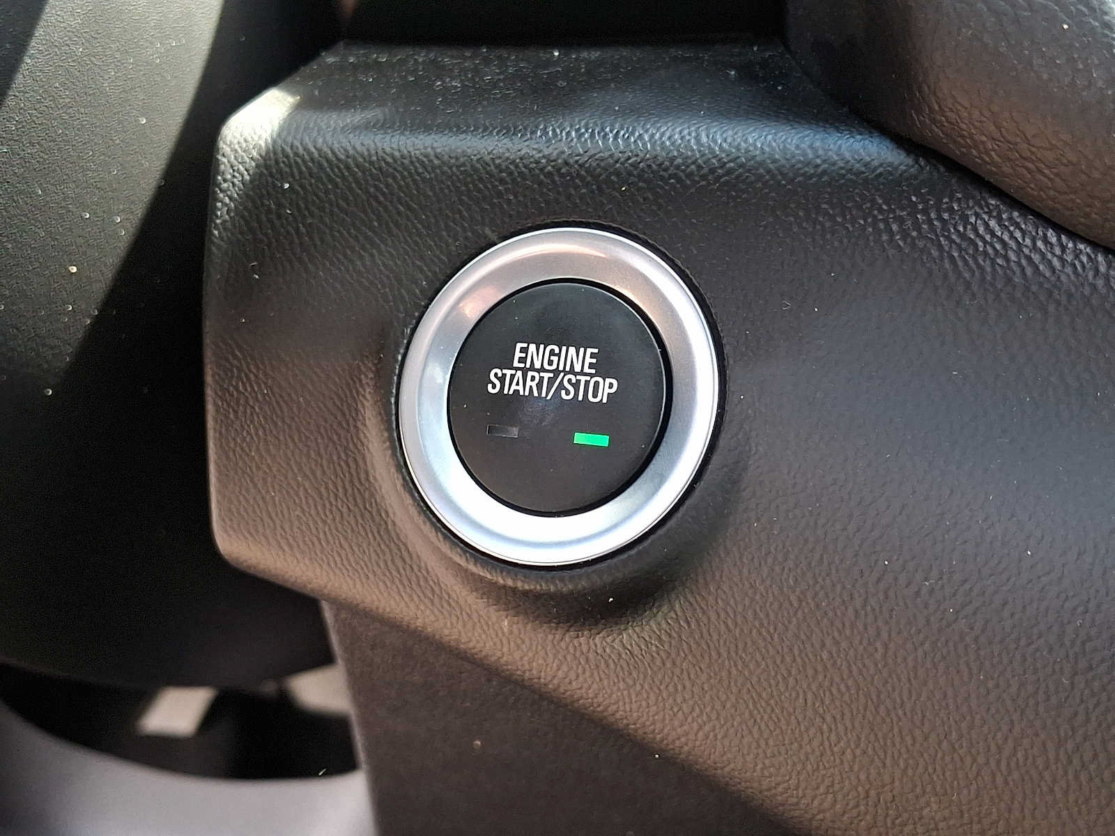Used 2023 GMC Terrain SLT w/ Infotainment Package II AWD/4WD image 24