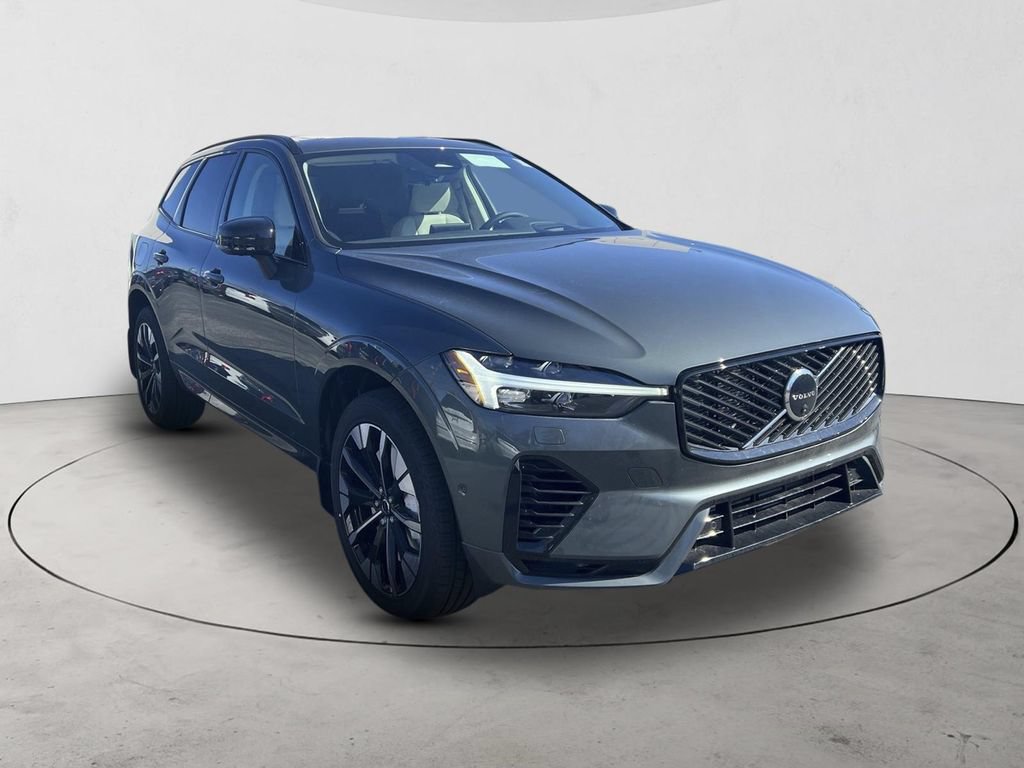 New 2026 Volvo XC60 T8 Ultra w/ Protection Package Premier AWD/4WD image 8