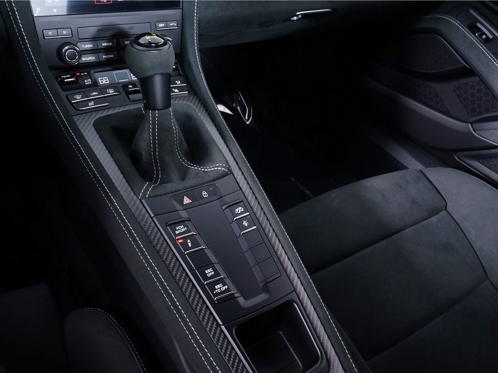 Used 2025 Porsche 718 Cayman GT4 RS image 29