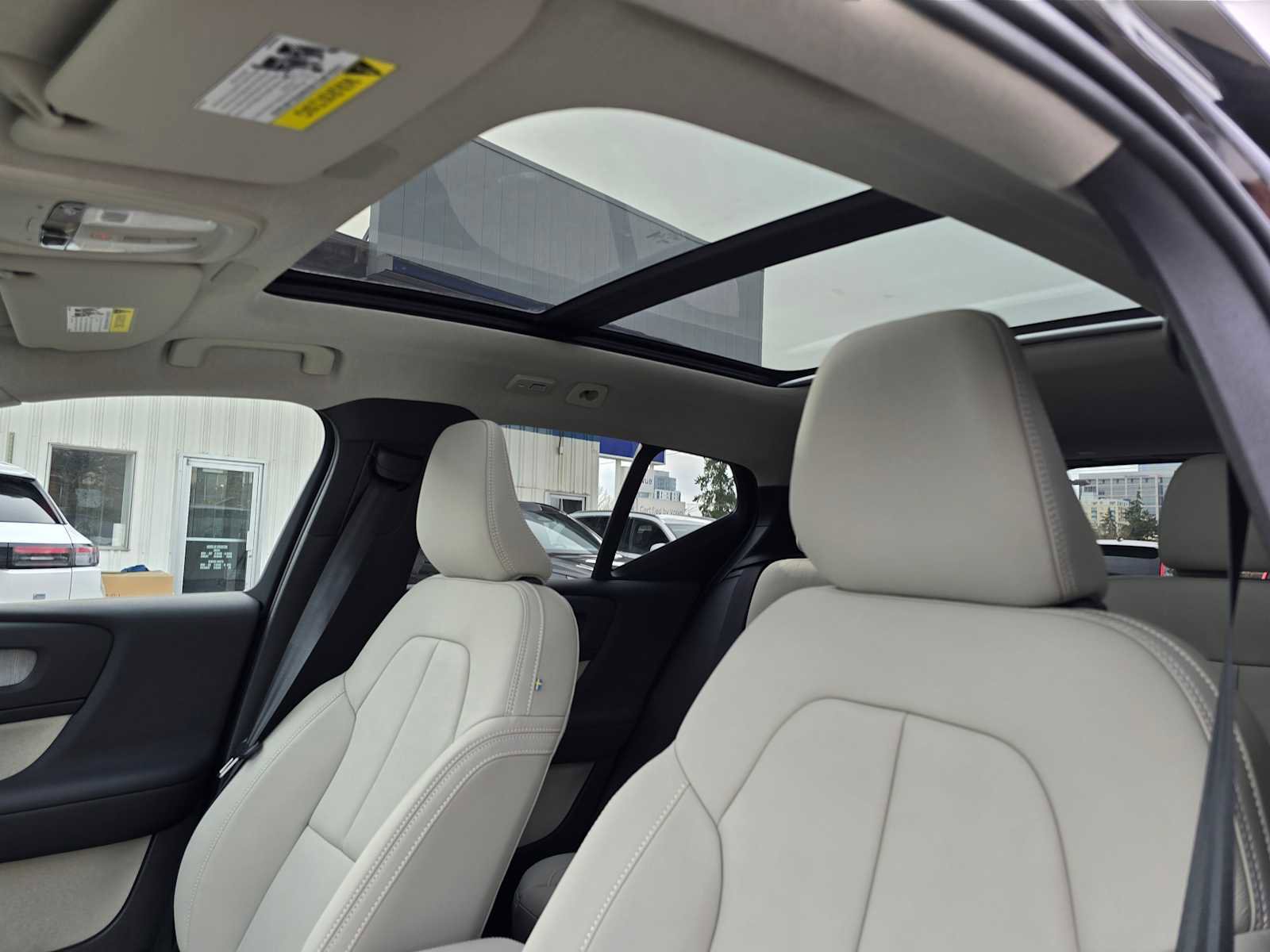 New 2026 Volvo XC40 B5 Ultra w/ Climate Package image 22