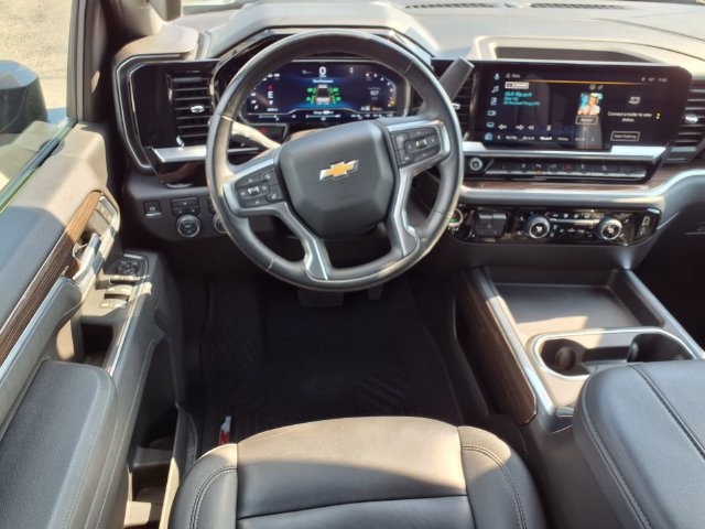 Used 2025 Chevrolet Silverado 2500 LT w/ All Star Edition AWD/4WD image 16
