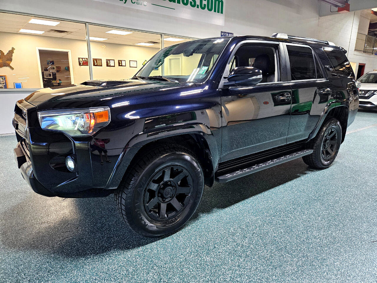 Used 2023 Toyota 4Runner TRD Off-Road Premium image 2