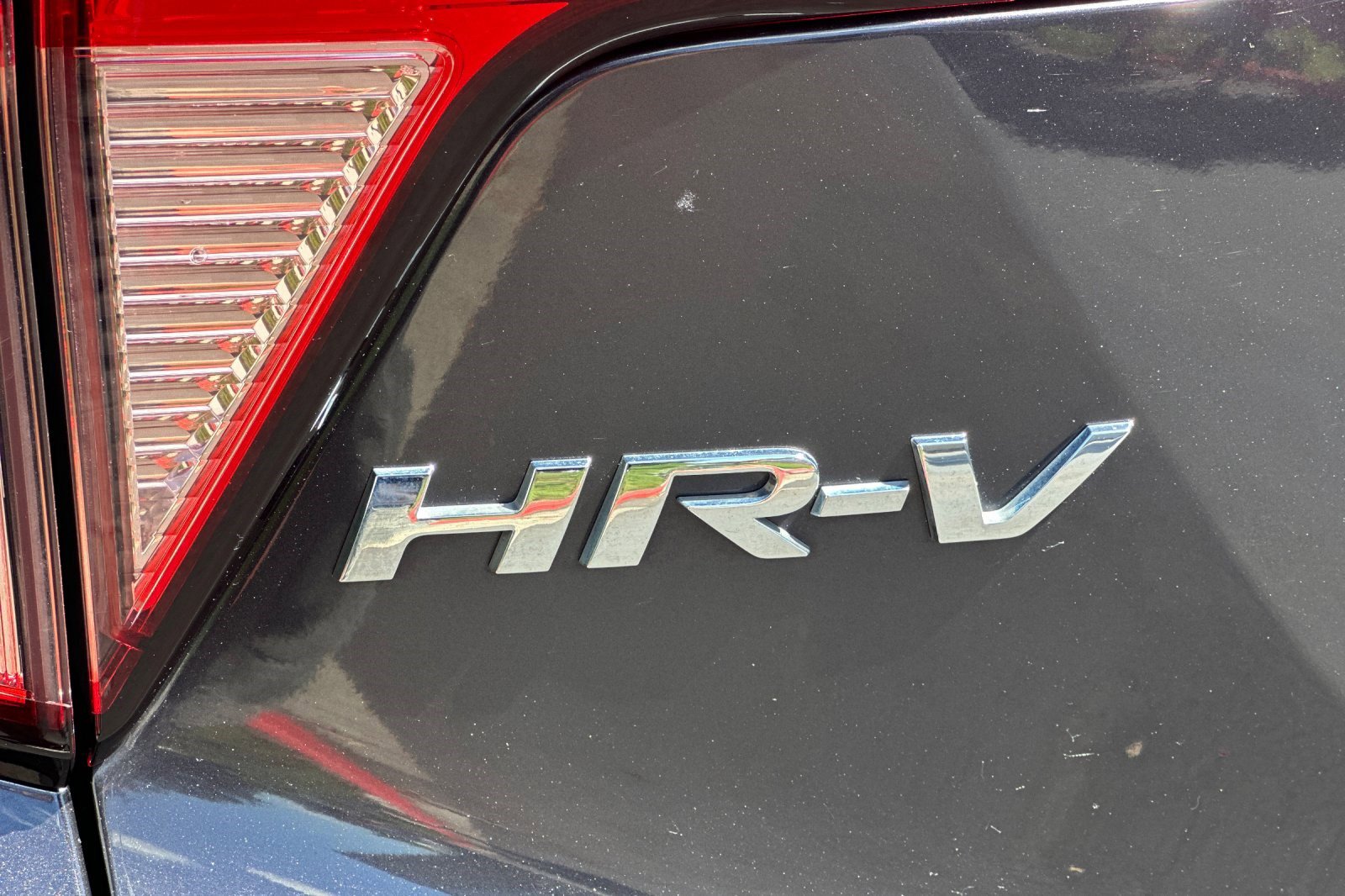 Used 2016 Honda HR-V EX image 37