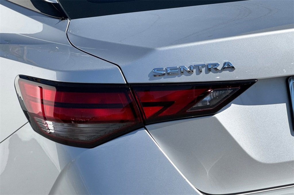 Certified 2023 Nissan Sentra SV image 27