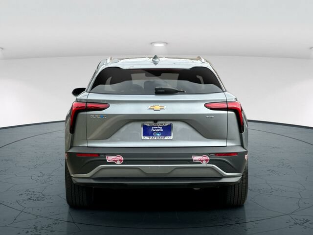 Used 2024 Chevrolet Blazer EV LT AWD/4WD image 5