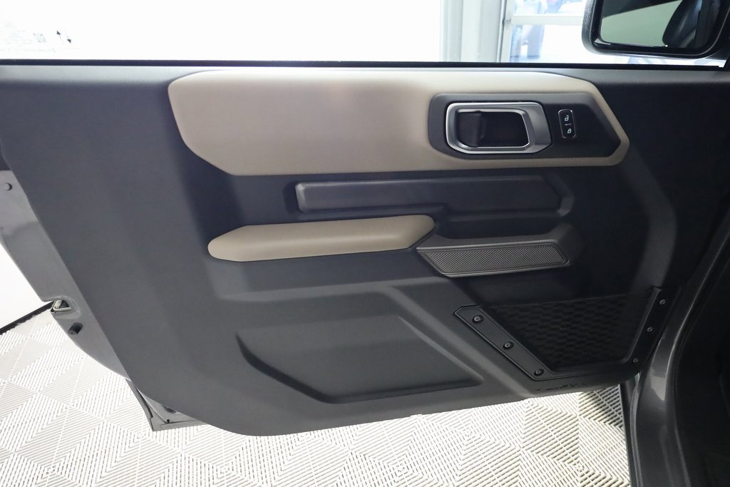 Used 2023 Ford Bronco Wildtrak image 15