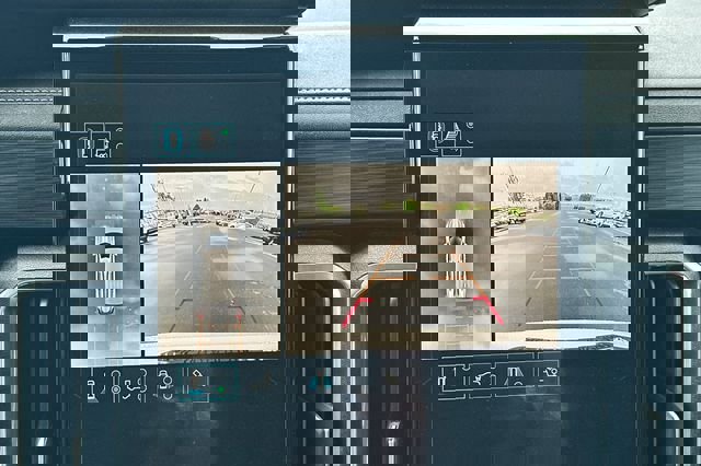 Used 2024 GMC Acadia Elevation image 24