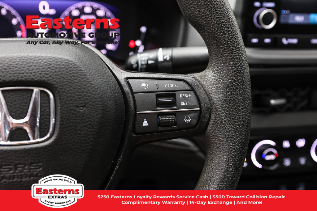 Used 2023 Honda Accord EX image 17