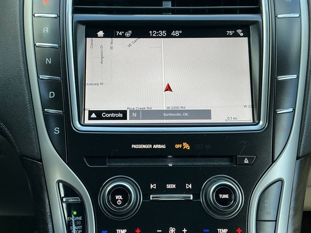 Used 2019 Lincoln Nautilus Reserve image 12