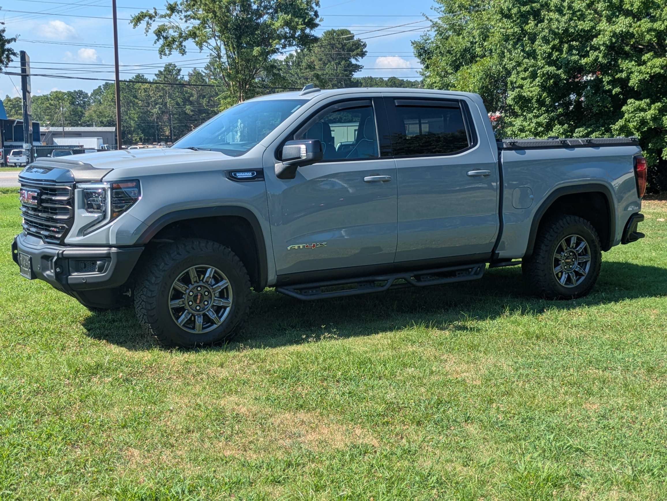 Used 2025 GMC Sierra 1500 AT4X AWD/4WD image 8