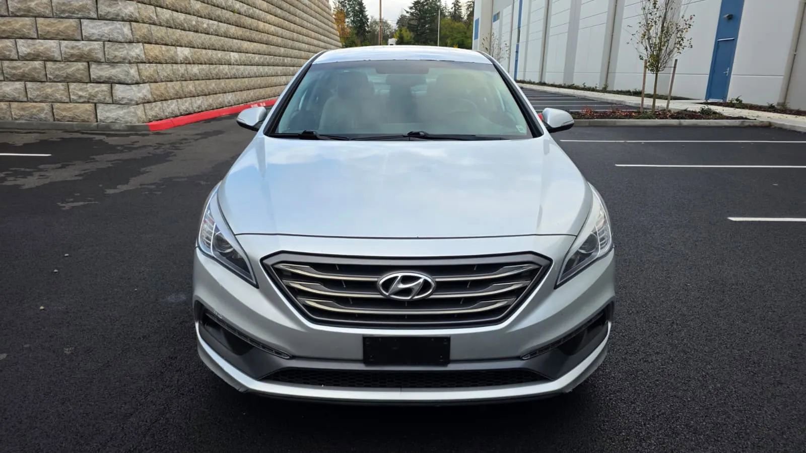 Used 2015 Hyundai Sonata Sport image 8