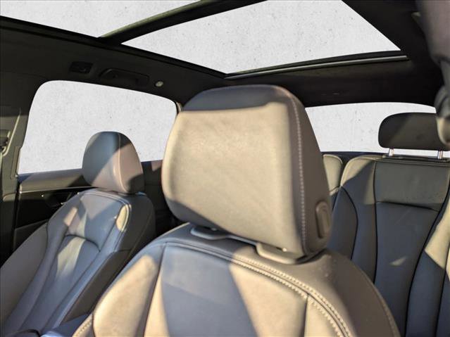 Used 2025 Audi Q7 3.0T Premium w/ Convenience Package image 14