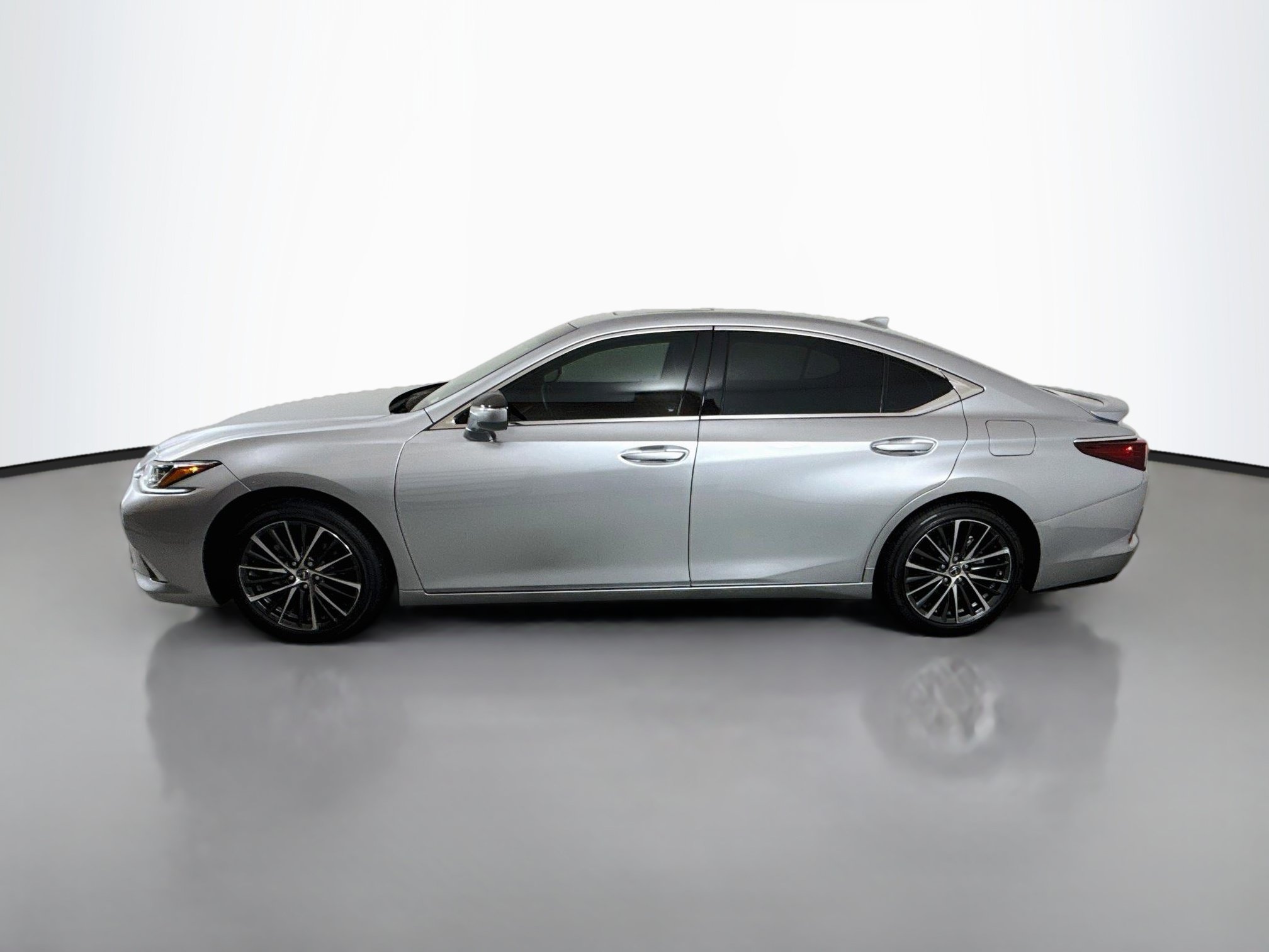 Used 2024 Lexus ES 350 w/ Premium Package FWD image 5