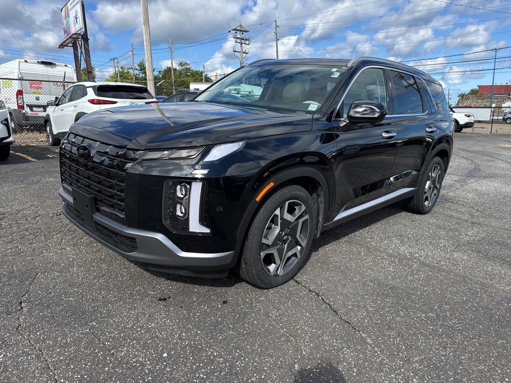 New 2025 Hyundai Palisade Limited image 3