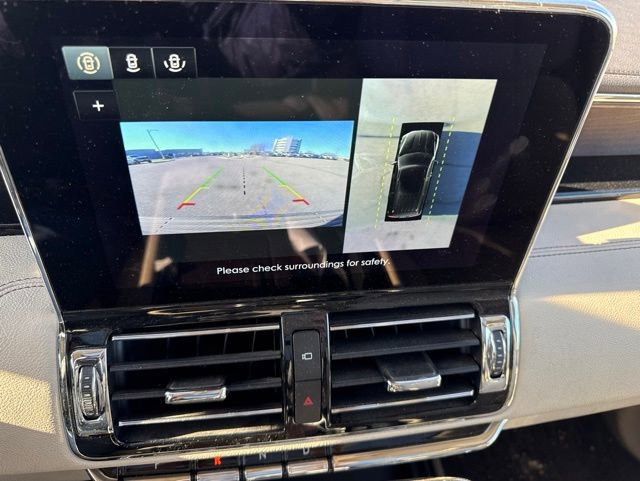 Used 2021 Lincoln Navigator Reserve w/ Luxury Package AWD/4WD image 18