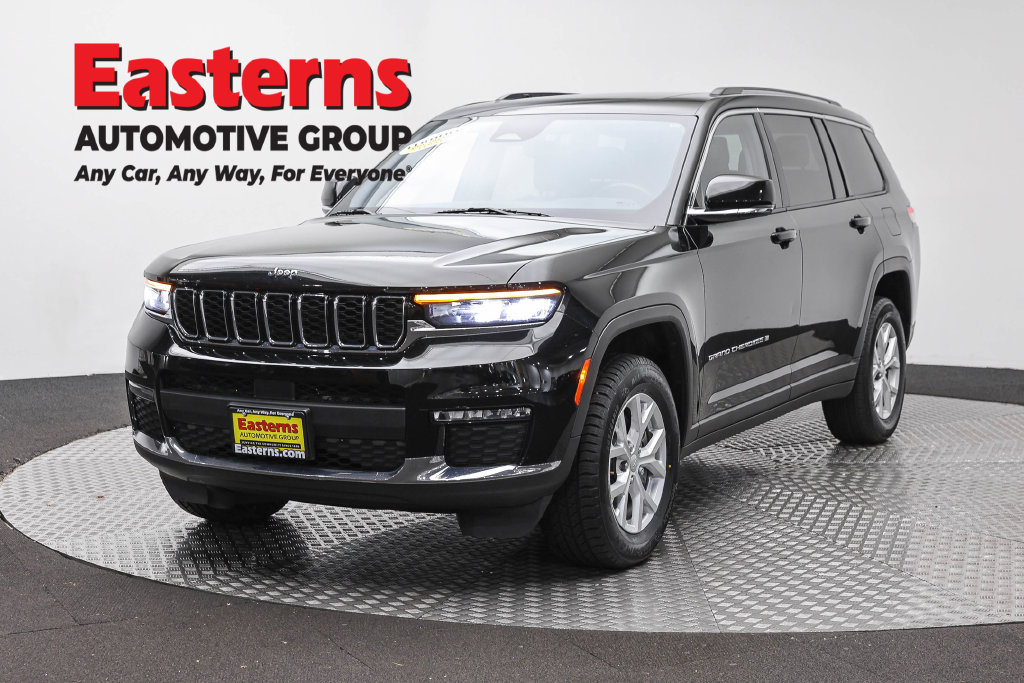 Used 2023 Jeep Grand Cherokee L Limited AWD/4WD image 1