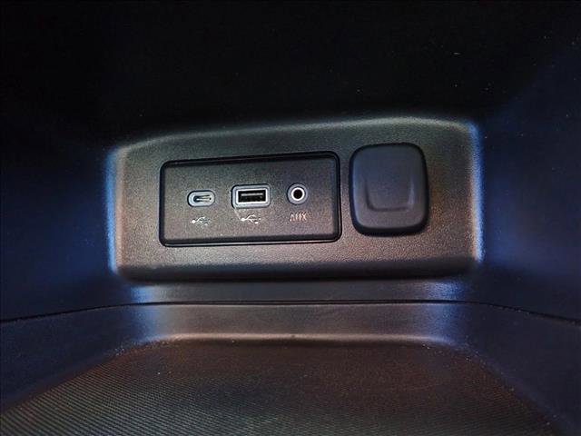 Used 2024 Chevrolet Equinox LT image 20