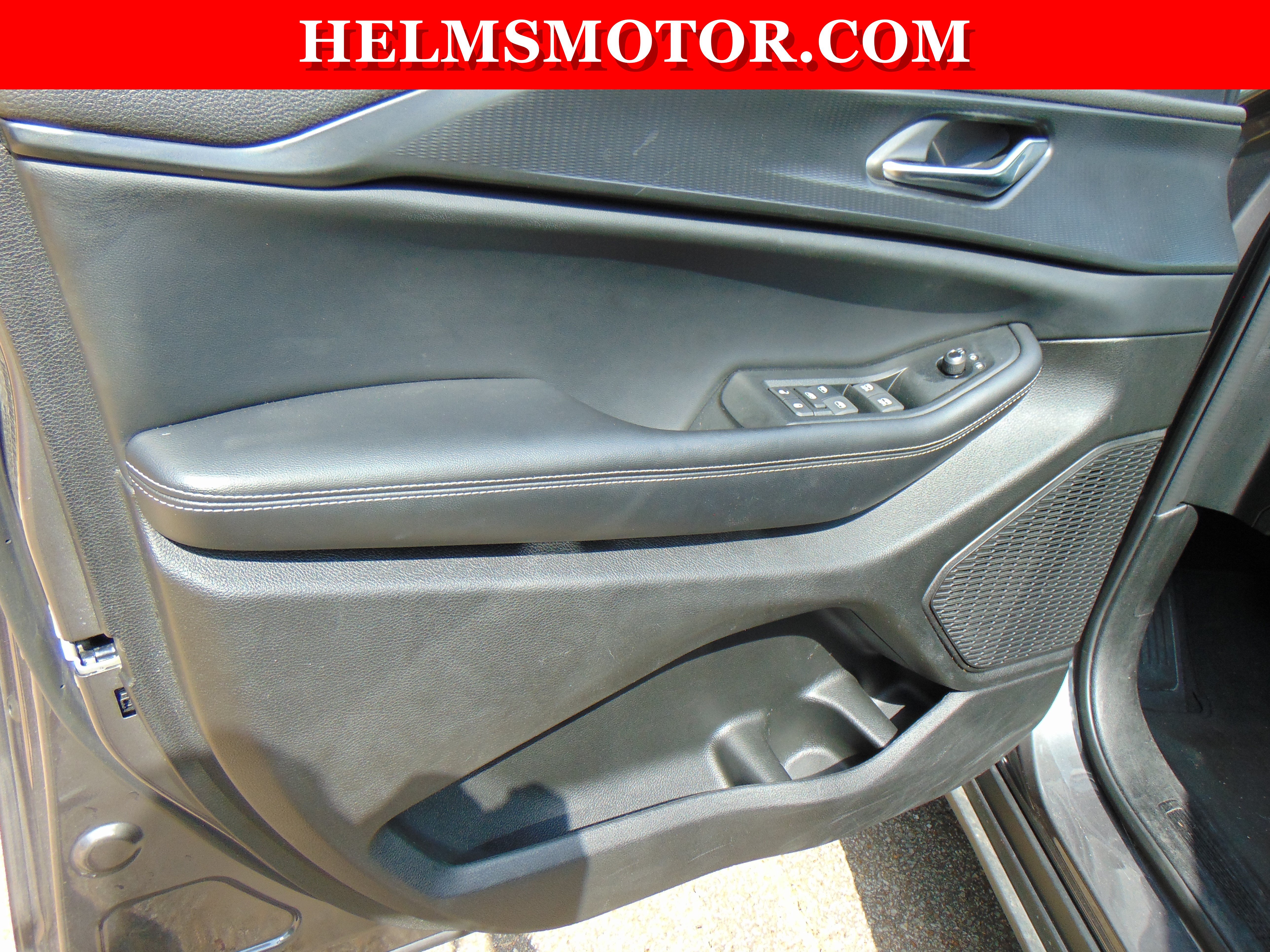 Used 2024 Jeep Grand Cherokee Altitude RWD image 18