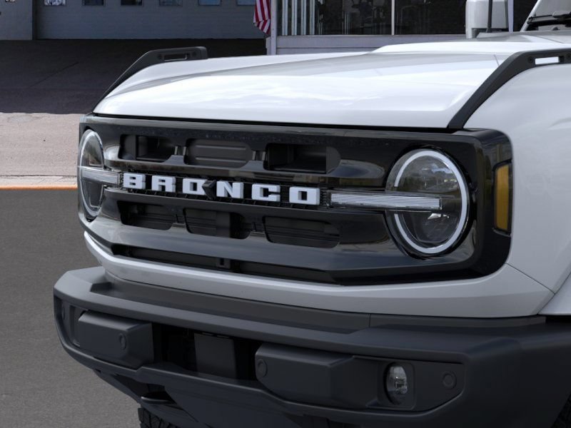 New 2026 Ford Bronco Outer Banks AWD/4WD image 19