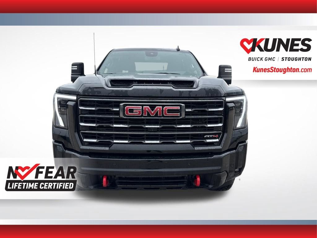 Used 2025 GMC Sierra 2500 AT4 AWD/4WD image 5
