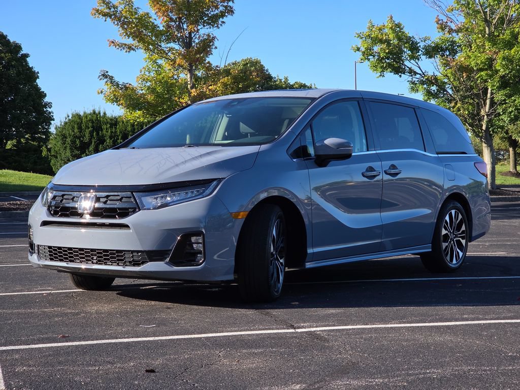 Used 2025 Honda Odyssey Elite image 26