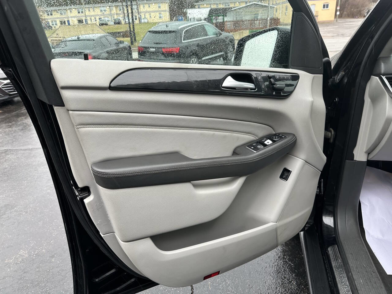 Used 2015 Mercedes-Benz ML 350 4MATIC w/ Premium 1 Package image 17