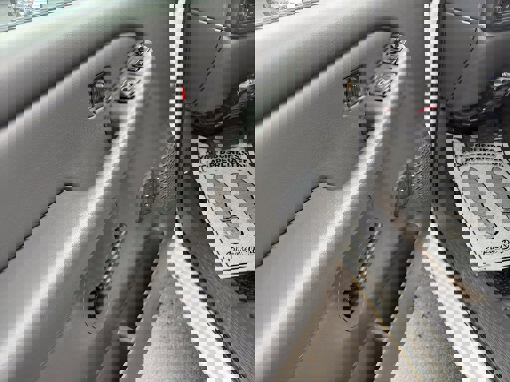 Used 2006 Chevrolet Silverado 3500 LS image 10