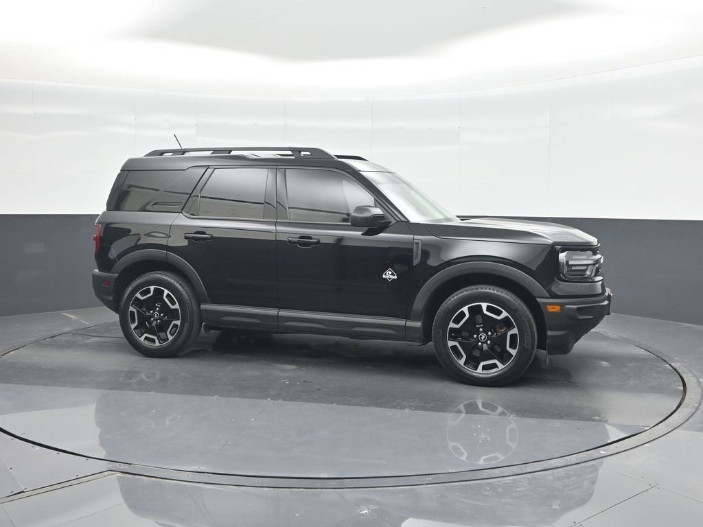 Certified 2022 Ford Bronco Sport Outer Banks AWD/4WD image 11
