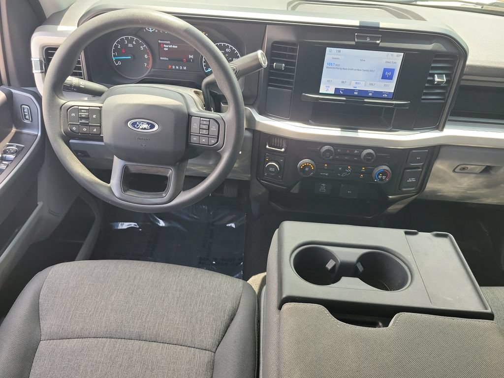 Used 2025 Ford F250 XL w/ STX Appearance Package AWD/4WD image 27