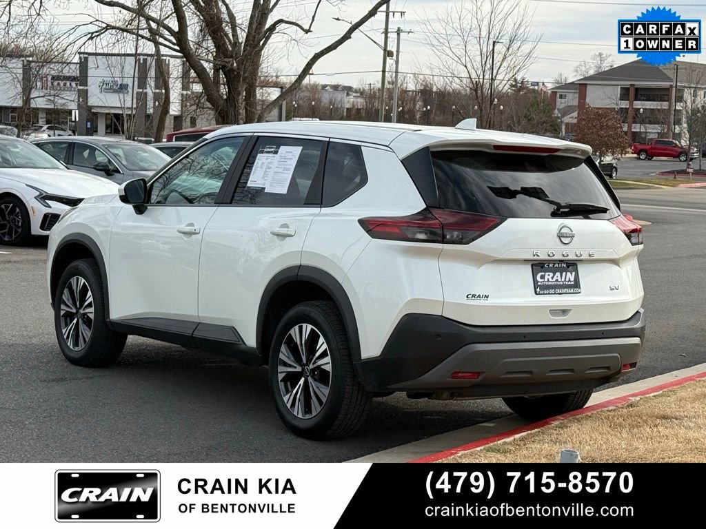 Used 2023 Nissan Rogue SV image 5