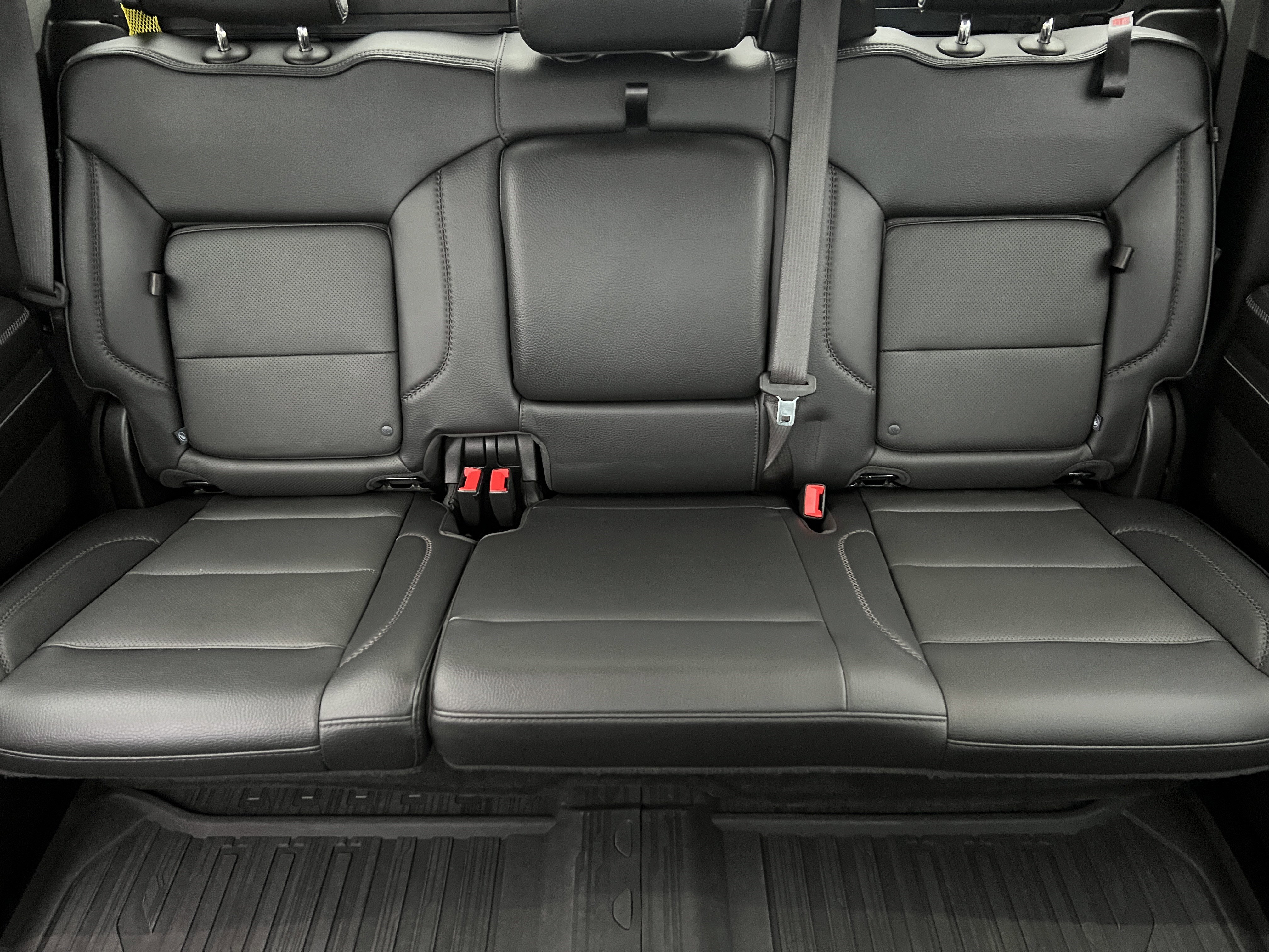 Used 2024 GMC Sierra 2500 Denali w/ Denali Reserve Package image 15