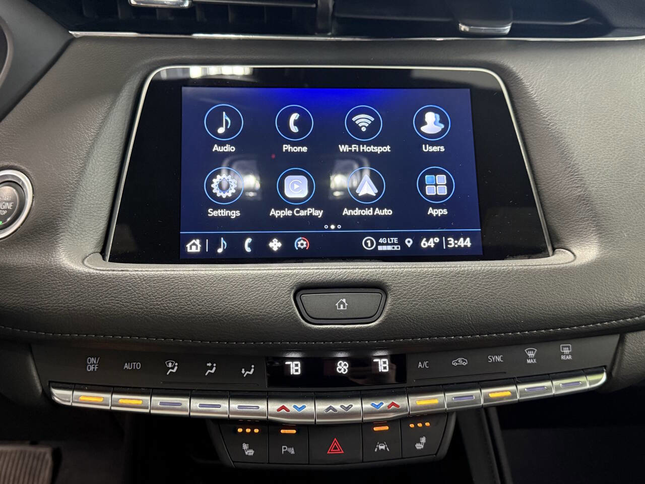 Used 2023 Cadillac XT4 Premium Luxury w/ Cold Weather Package AWD/4WD image 12