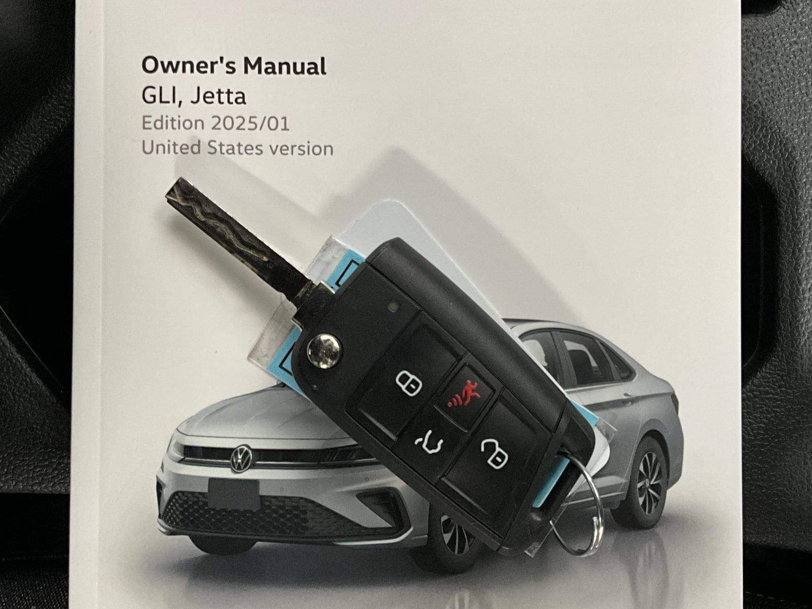 Used 2025 Volkswagen Jetta Sport FWD image 14