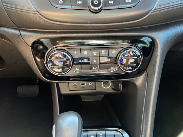 Used 2021 Buick Encore GX Essence w/ Sport Touring Package FWD image 26