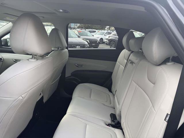 Certified 2025 Hyundai Tucson SEL image 11