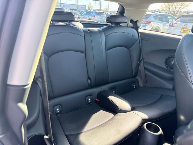 Used 2016 MINI Cooper S image 12