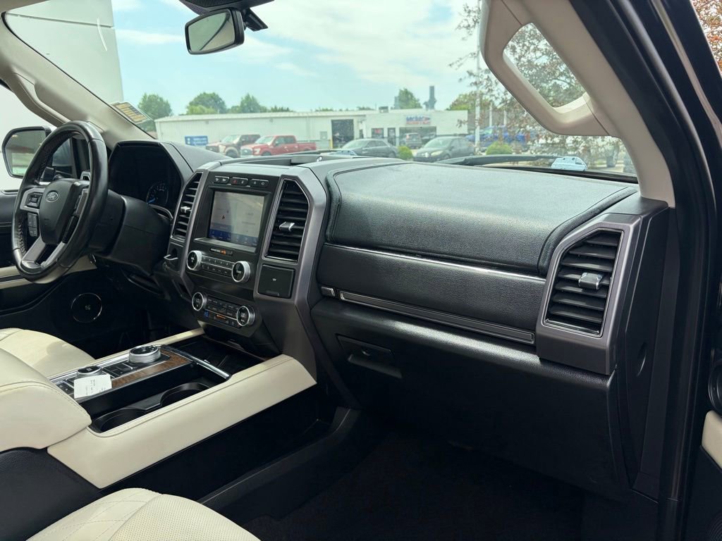 Used 2020 Ford Expedition Platinum AWD/4WD image 26