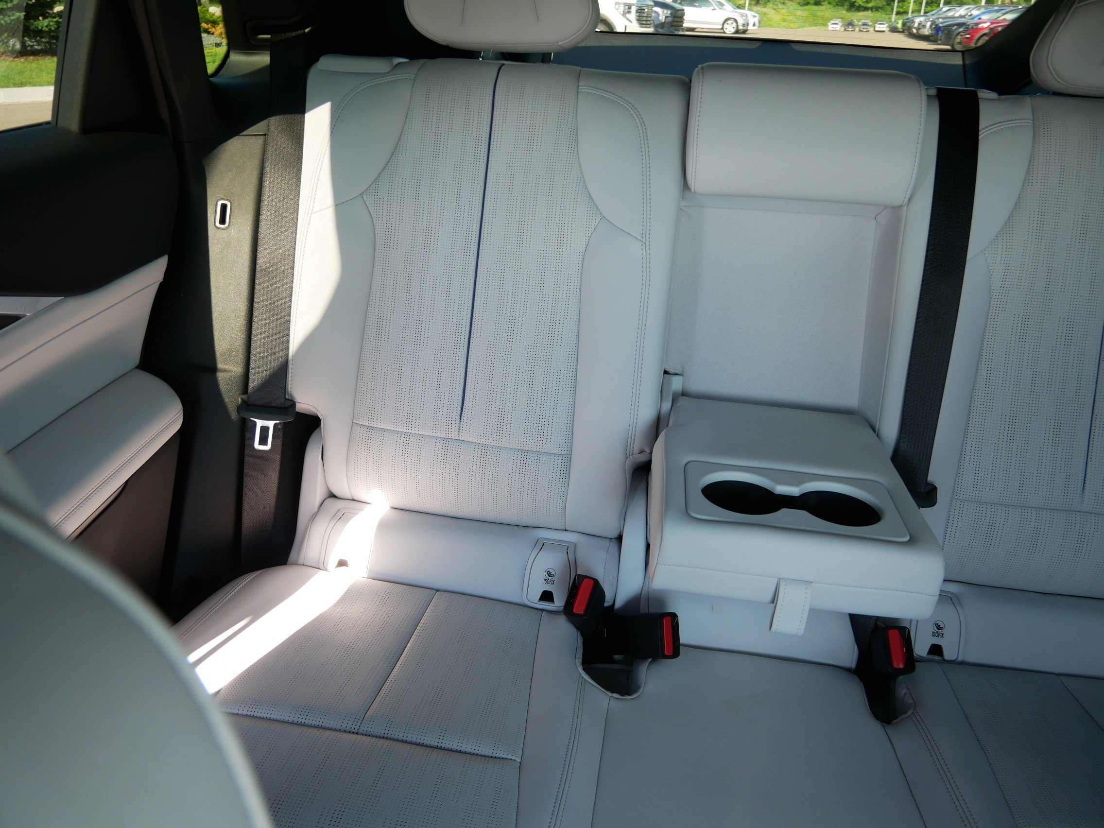 Certified 2024 Cadillac Lyriq Sport w/ LPO, Floor Liner Package AWD/4WD image 10