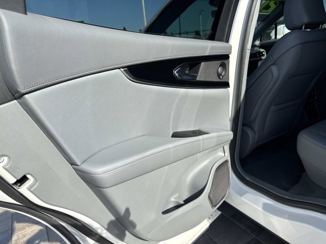 Certified 2021 Lincoln Nautilus Reserve w/ Equipment Group 201A image 18