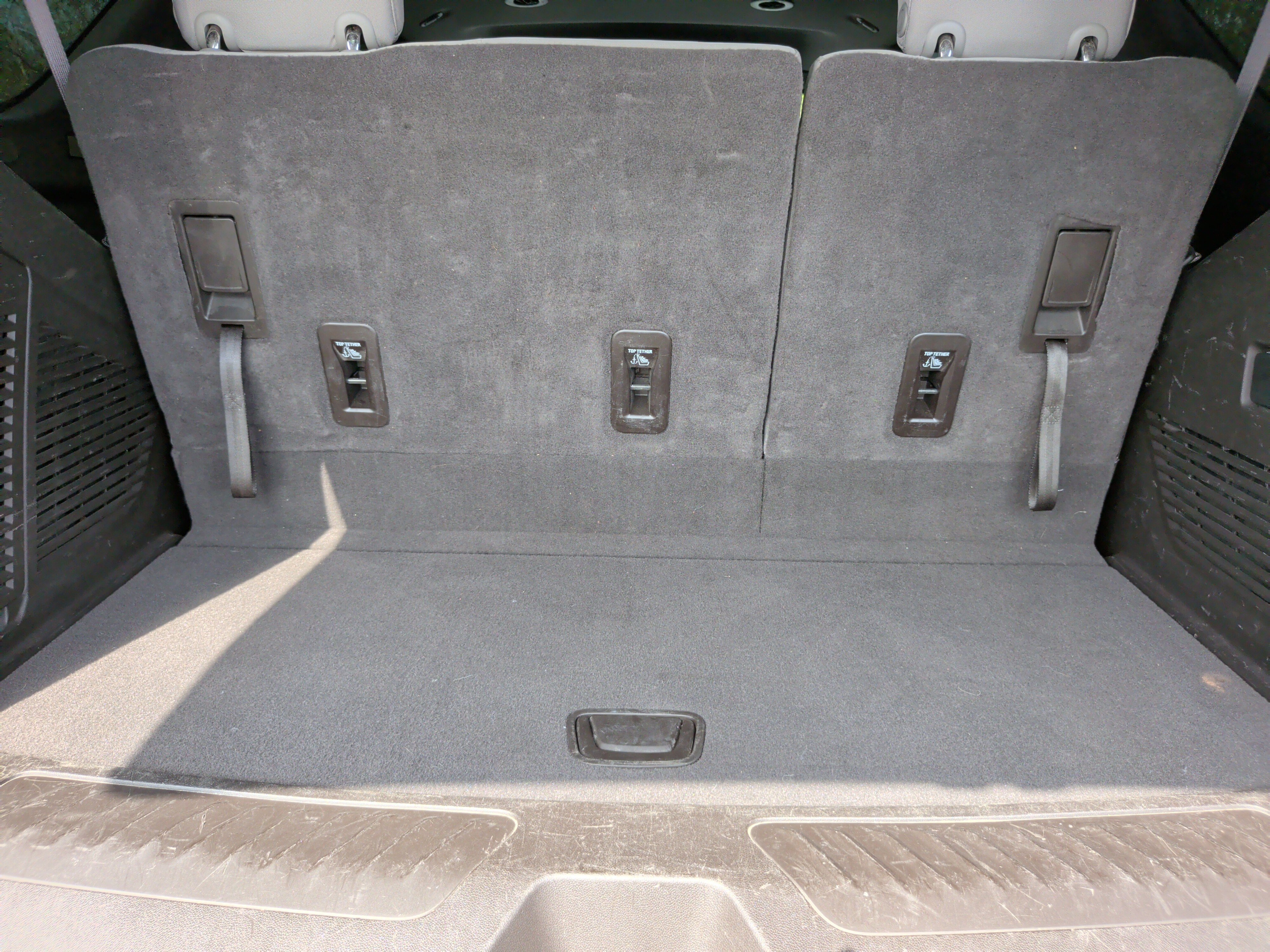 Used 2022 GMC Yukon SLE w/ Max Trailering Package image 39