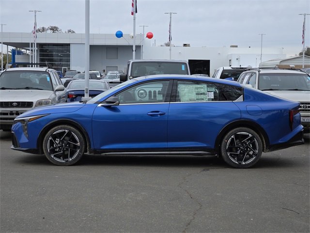 New 2025 Kia K4 GT-Line image 8