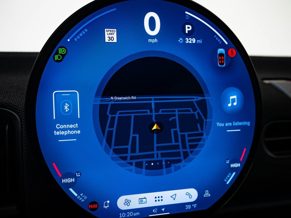 Certified 2025 MINI Cooper 2-Door Hardtop image 22