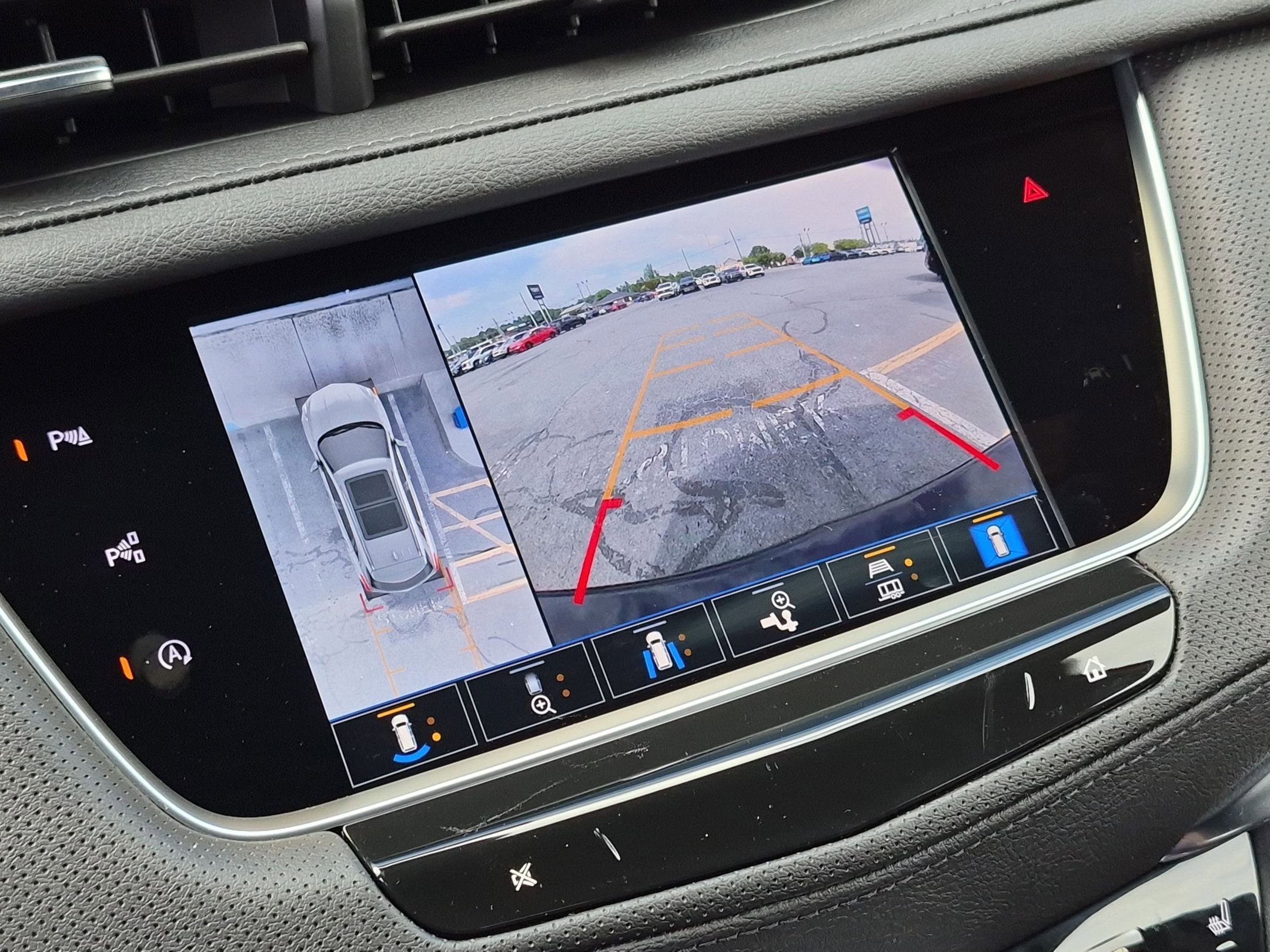 New 2026 Cadillac XT5 Premium Luxury w/ Driver Assist Package FWD image 23