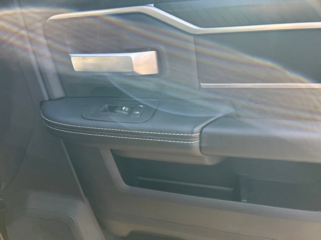 New 2026 RAM 2500 Big Horn AWD/4WD image 27