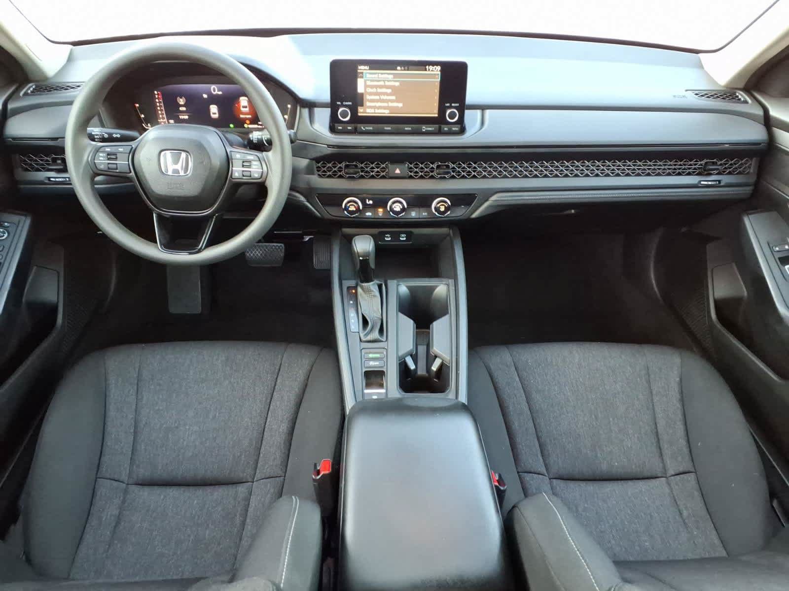 Used 2024 Honda Accord LX image 10